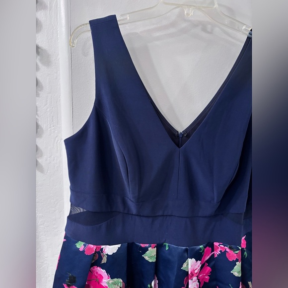 Navy and Pink Floral Midi Dress - Picture 5 of 5